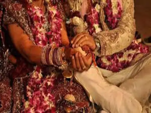 शादी से पहले करियर जरूरी! बदल रहा है छत्तीसगढ़ का समाज