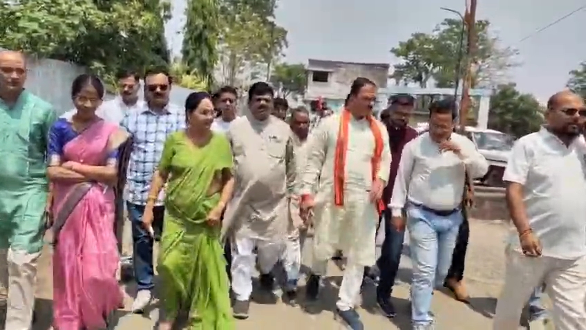 ईंधन संकट पर स्वास्थ्य मंत्री का बड़ा फैसला, पायलट फॉलो गाड़ी बंद करने की अपील