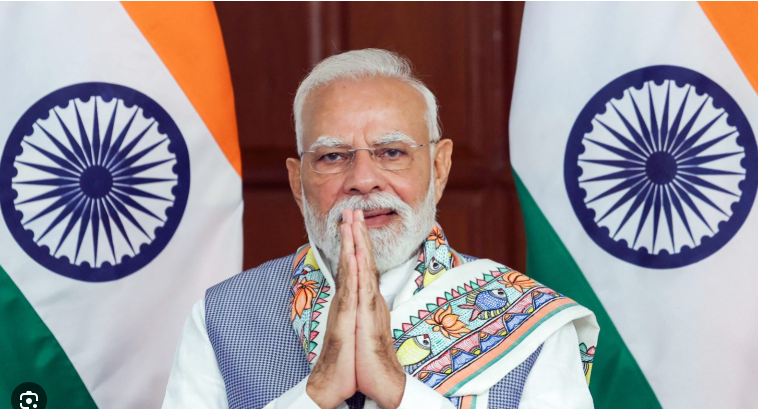 देश के सबसे लंबे समय तक सेवा देने वाले निर्वाचित प्रधानमंत्री बने नरेंद्र मोदी
