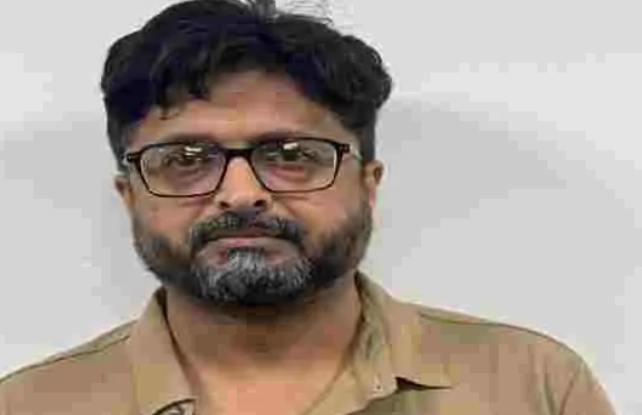 फर्जी बिलिंग से करोड़ों की टैक्स चोरी! 5 महीने से फरार कारोबारी हरीश वाधवानी गिरफ्तार