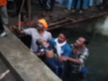 Raipur News: खेलते-खेलते नाले में गिरा 4 साल का मासूम, बहते हुए 500 मीटर दूर पहुंचा; इलाज के दौरान मौत
