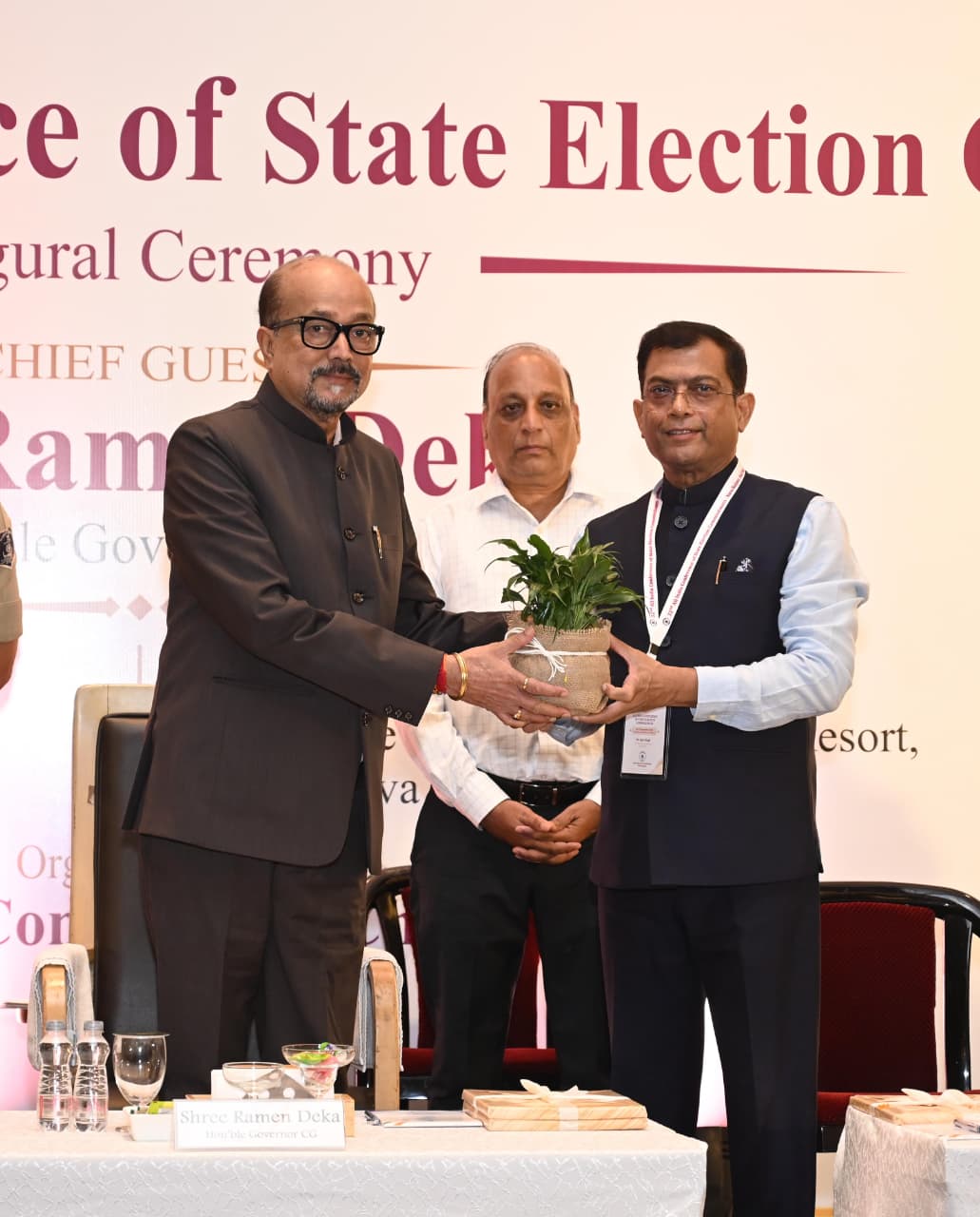 CG News: नवा रायपुर में राज्य निर्वाचन आयुक्तों का 32वां अखिल भारतीय सम्मेलन शुरू, राज्यपाल रमेन डेका ने किया शुभारंभ